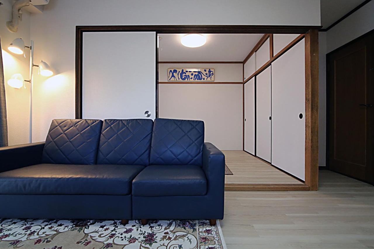 Апартаменты Heisiei House Shin-Okubo Free Wifi Токио Экстерьер фото