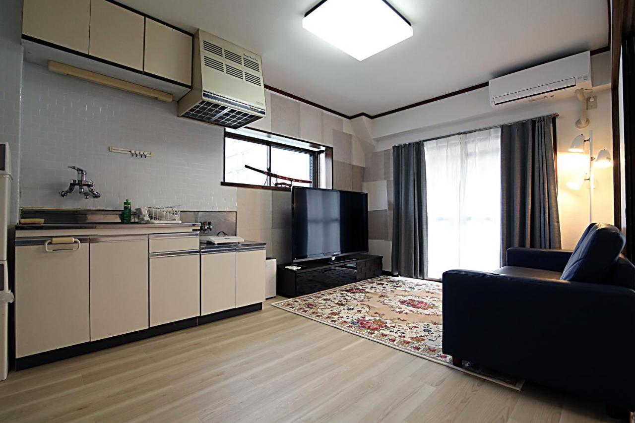Апартаменты Heisiei House Shin-Okubo Free Wifi Токио Экстерьер фото